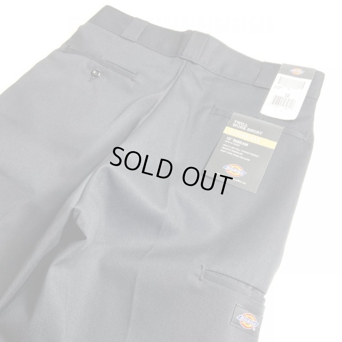 画像4: Dickies 13" Loose Fit Multi-Use Pocket Work Shorts - Black (BK) (4)