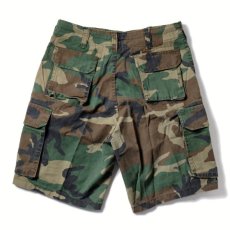 画像4: Rothco Vintage Paratrooper Cargo Shorts - Woodland Camo (4)