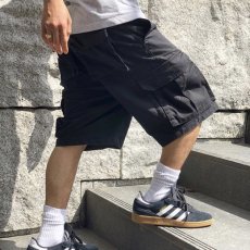画像3: Rothco Vintage Paratrooper Cargo Shorts - Black (3)