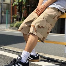 画像2: Rothco Tactical BDU Cargo Shorts - Tri-Color Desert Camo (2)