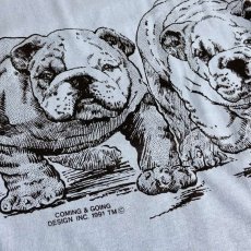 画像3: Coming & Going Designs English Bulldog Puppies T-Shirts Blue / カミングアンドゴーイングデザイン イングリッシュブルドッグ パピーズ Tシャツ ブルー (3)