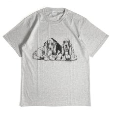 画像1: Coming & Going Designs Basset Hound Puppies T-Shirts Ash / カミングアンドゴーイングデザイン バセットハウンズ パピーズ Tシャツ アッシュ (1)