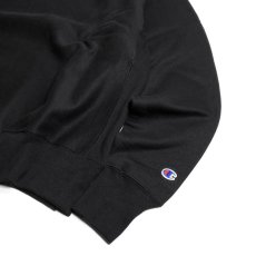 画像2: Champion Reverse Weave Crewneck Sweatshirts Black / チャンピオン リバースウィーブ クルーネック スウェットシャツ ブラック (2)