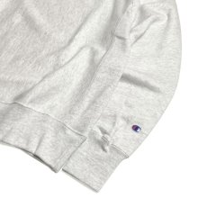 画像2: Champion Reverse Weave Crewneck Sweatshirts - Silver Gray (2)