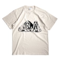 画像1: Coming & Going Designs Basset Hound Puppies Tee - Natural (1)