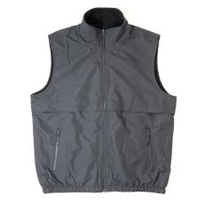 画像1: Port Authority Reversible Charger Vest Battleship GreyｘBlack / ポートオーソリティ リバーシブル チャージャーベスト バトルシップグレーｘブラック (1)