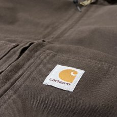 画像2: Carhartt USA J130(104050) Washed Duck Insulated Active Jacket Dark Brown / カーハート ウォッシュドダック インサレート アクティブジャケット ダークブラウン (2)