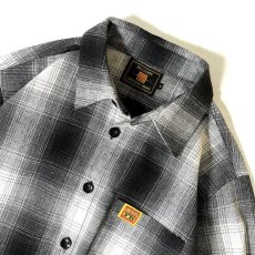 画像2: FB County L/S Checker Flannel Shirts BlackｘWhite / エフビーカウンティ チェッカー フランネル シャツ ブラックｘホワイト (2)