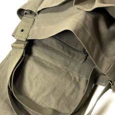 画像3: Rothco Vintage Unwashed Canvas Messenger Bag Olive Drab / ロスコ キャンバス メッセンジャーバッグ オリーブ (3)