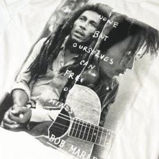 画像2: Zion Rootswear Bob Marley Free Our Minds T-Shirts White / ザイオンルーツウェア フリーアワーマインド Tシャツ ホワイト (2)