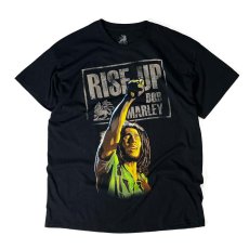 画像1: Zion Rootswear Bob Marley Rise Up T-Shirts Black / ザイオンルーツウェア ライズアップ Tシャツ ブラック (1)