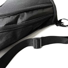 画像2: Port Authority Honeycomb Sling Pack Black / ポートオーソリティ ハニカム スリングパック ブラック (2)