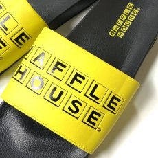 画像2: Waffle House Novelty Sport Slide / ワッフルハウス ノベルティ スライド シャワーサンダル (2)