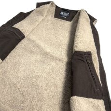 画像7: Carhartt USA Relaxed Fit Washed Duck Sherpa-Lined Vest - Dark Brown (7)