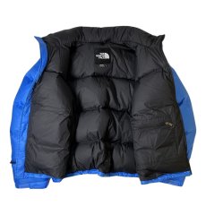 画像2: The North Face USA 1996 Retro Nuptse Jacket - Super Sonic Blue (2)