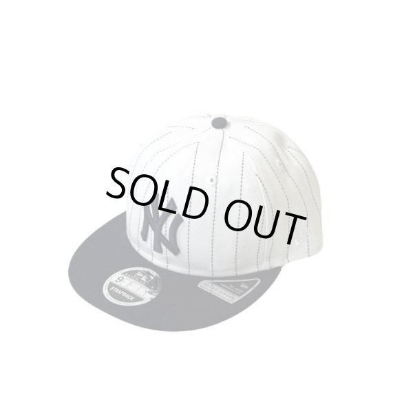 NEW ERA ☆ 9FIFTY Retro Crown Strapback ストライプ ホワイト 9Fifty Retro Crown Nets Cap by New Era --> Shop Hats
