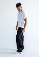 画像12: NEO BLUE Baggy Cargo Skate Pants - Black (12)