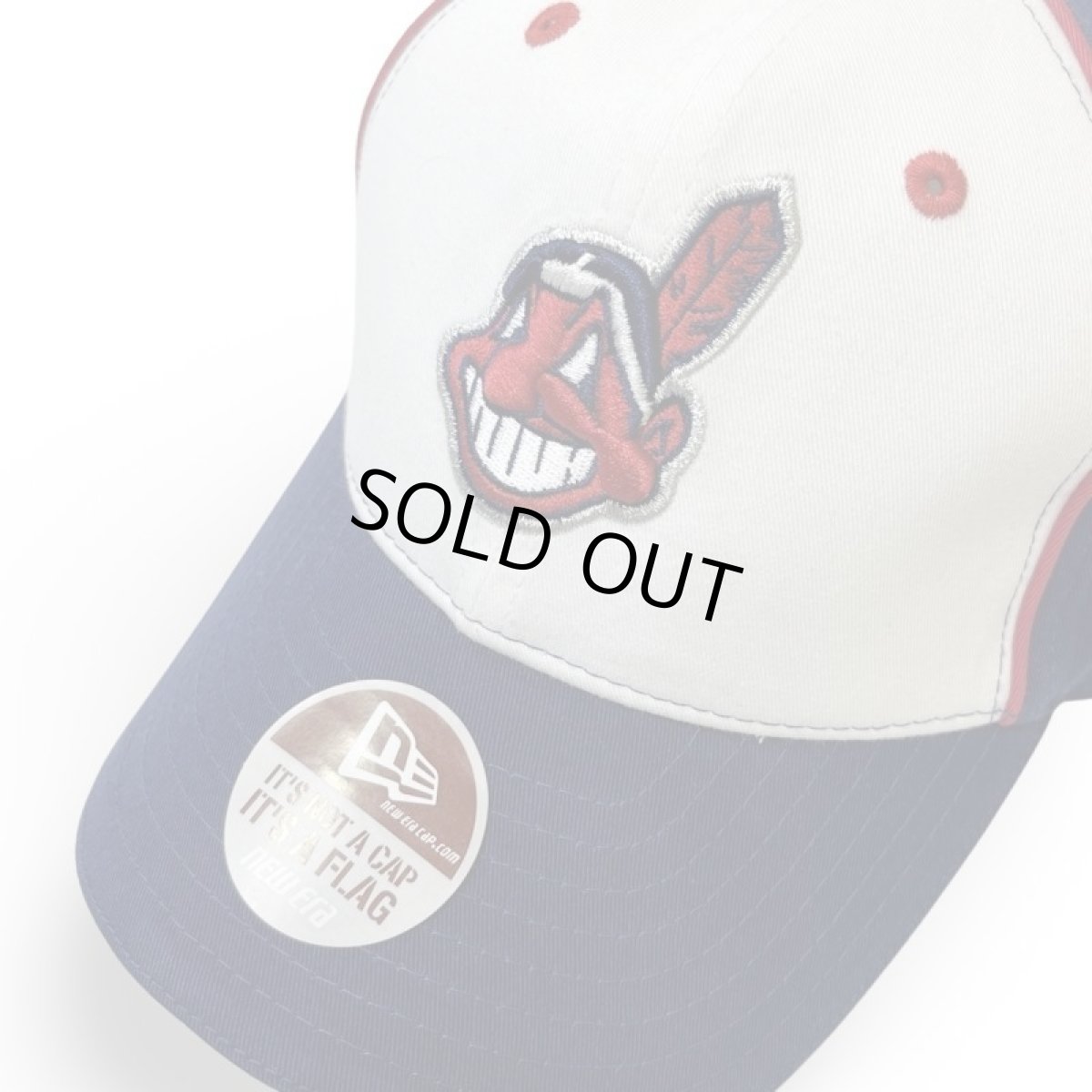 画像2: Deadstock New Era Cleveland Indians 6panel Cap NavyxWhite (2)