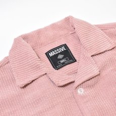 画像2: Massive Clothing S/S Corduroy Shirts L.Pink / マッシブクロージング ショートスリーブ コーデュロイ シャツ ライトピンク (2)