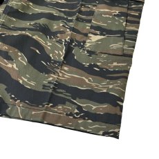画像4: Rothco Long Length Camo BDU Shorts Tiger Stripe Camo (4)