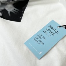 画像5: Girl Skateboards Spike Photo Karen O T-Shirts White (5)