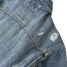 画像3: Levi's Vintage Relaxed Fit Trucker Jacket - Medium Indigo (3)