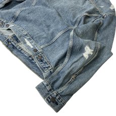 画像4: Levi's Vintage Relaxed Fit Trucker Jacket - Medium Indigo (4)
