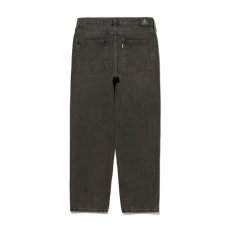 画像2: Levi's Silvertab Loose Fit Baggy Jeans - Block Party (2)