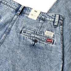 画像4: Levi's Xx Chino Loose Straight Pleated Denim Pants - Medium Indigo (4)