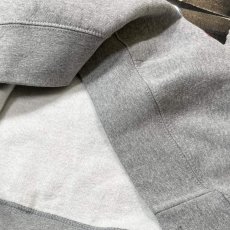 画像3: Kanye West Late Registration Crewneck Sweatshirts Heather Grey (3)