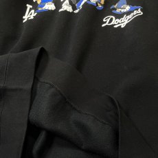 画像3: Snoopy LA Dodgers Crewneck Sweatshirts Black (3)