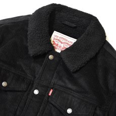 画像3: Levi's Corduroy Sherpa Lined Trucker Jacket - Black (3)