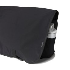 画像5: Packing Light Light Nylon Oxford Messenger Bag - Black (5)