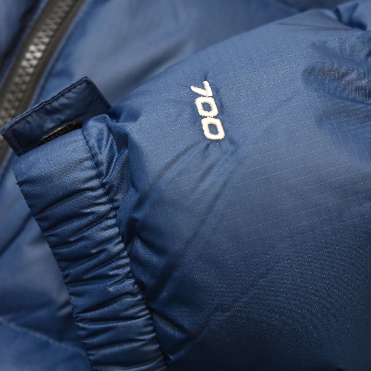 画像6: The North Face USA 1996 Retro Nuptse Jacket - Estate BluexBlack (6)