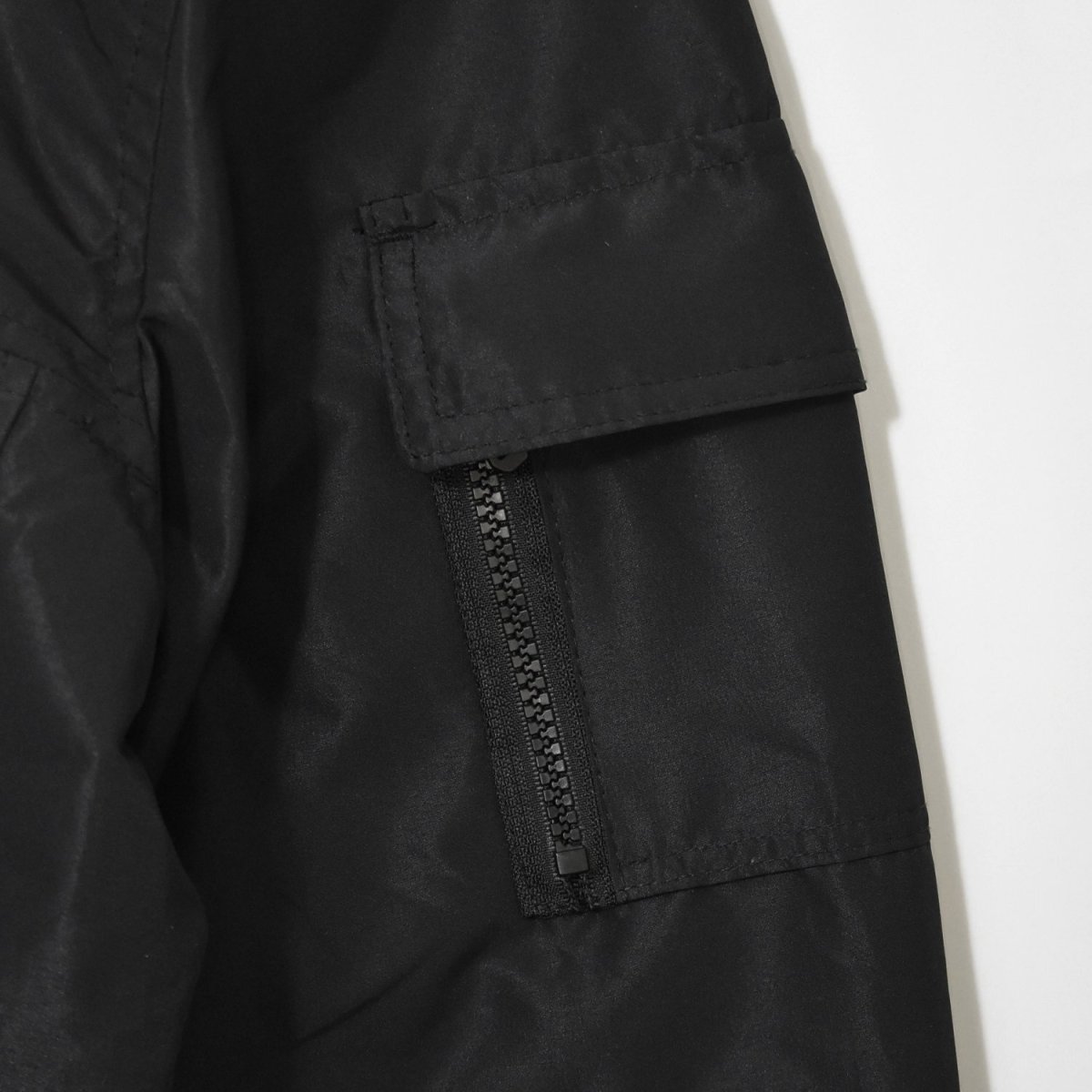 画像7: Spyder Hydroweb Nylon Hooded Jacket - Black (7)