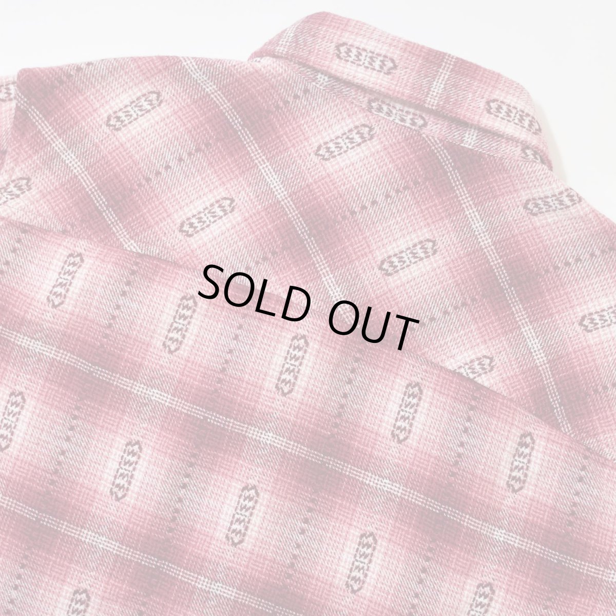 画像3: BDG Cropped Plaid Flannel Shirt - Red Multi (3)