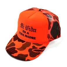 画像1: Trucker Hat USA Mi Vida es A toda madre - Camo (1)