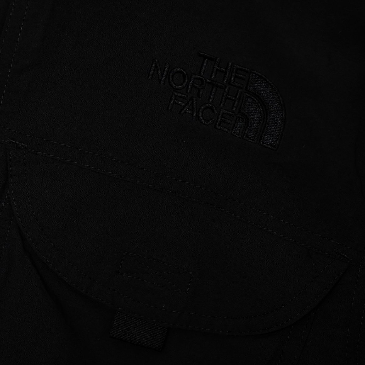 画像9: The North Face Convertible Jacket - Black (9)