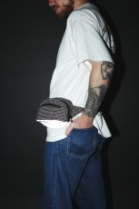 画像14: Packing Reflective Waist Bag - Black (14)