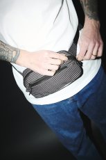 画像11: Packing Reflective Waist Bag - Black (11)
