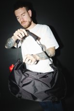 画像10: Packing Rip Stop Messenger Bag - Black (10)