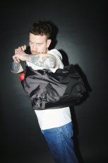 画像9: Packing Rip Stop Messenger Bag - Black (9)