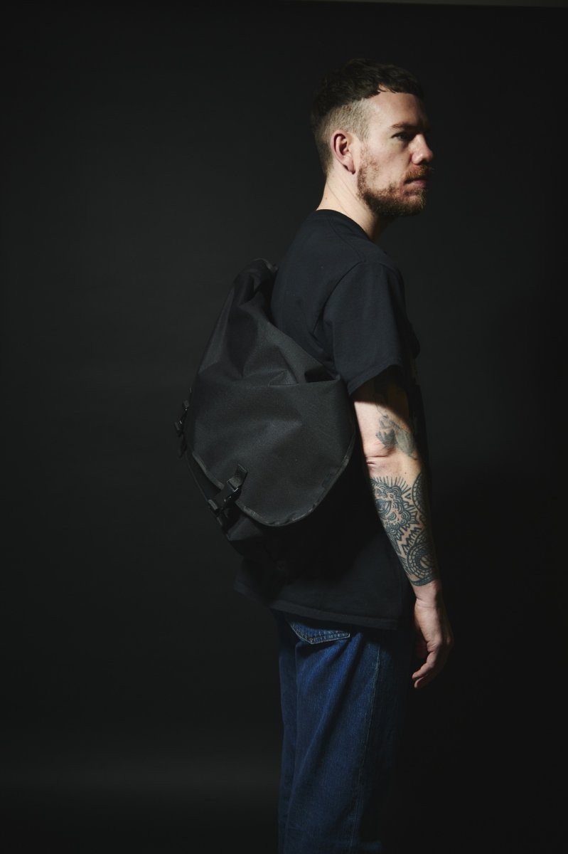 画像12: PACKING Standard Messenger Bag - Black (12)