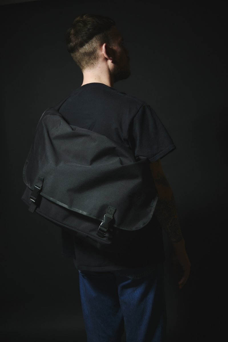 画像11: PACKING Standard Messenger Bag - Black (11)