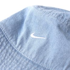画像2: NIKE Apex SQ Denim Bucket Hat - Light Indigo (2)