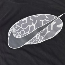 画像2: NIKE Swoosh Tee - Black (2)