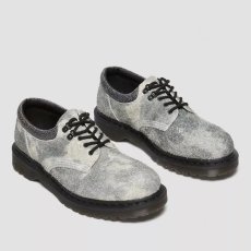 画像4: Dr.Martens 8053 Stonewashed Suede Shoes - Grey (4)