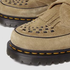 画像6: Dr.Martens Ramsey Suede Kiltie Buckle Creepers - Savannah Tan (6)