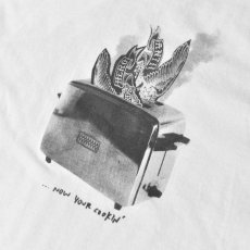 画像2: Anti Hero Toasted Ringspun Tee - White (2)