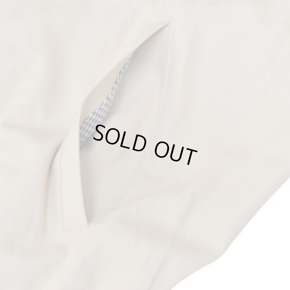 画像4: Beimar Cotton Houndstooth Drizzler Jacket - Khaki (4)